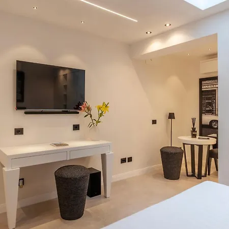 Joivy Borghese Luxury Roma