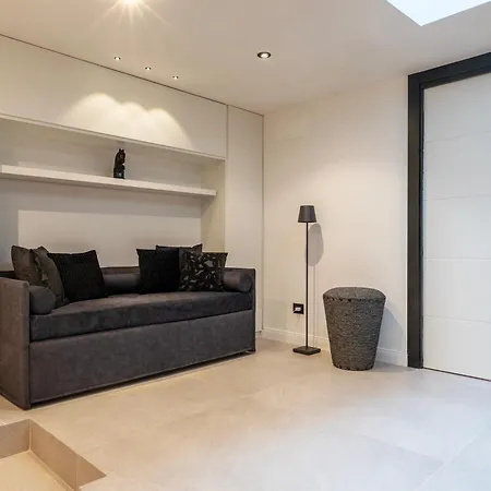 Borghese Luxury Apartmán Řím