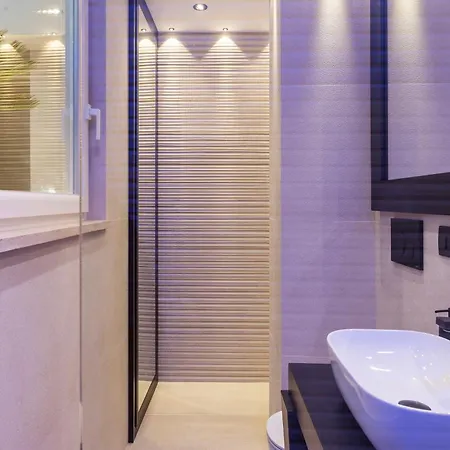 Borghese Luxury Apartmán Řím
